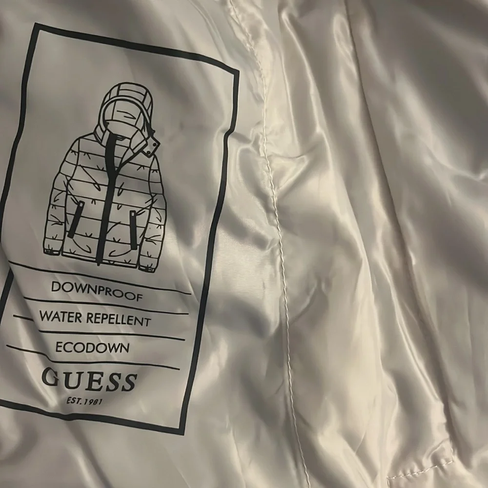 Guess Down Jacket - Picture 6 of 8